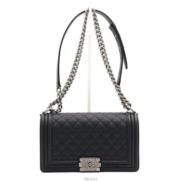 Chanel(샤넬) A67086 보이샤넬 캐비어 미듐 플랩 은장체인 숄더백aa47381