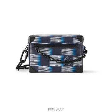 Louis Vuitton 26 FW ���̺��� �̴� ����Ʈ Ʈ��ũ �ñ״�ó ������ �긮�� �ڳ� ü�� ũ�ν��� ��ũ26 FW ���̺��� �̴� ����Ʈ Ʈ��ũ �ñ״�ó ������ �긮