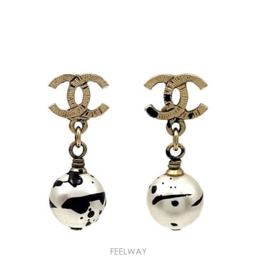 CHANEL ���� A64626 �׷���Ƽ ������ �޵�� �Ͱ��̻��� A64626 �׷���Ƽ ������ �޵�� �Ͱ���
