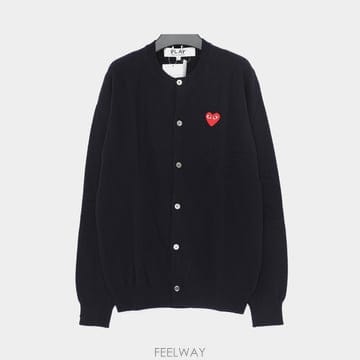 꼼데가르송 26FW 레드 하트 패치로고 울 크루넥 공용 가디건 AX N007 051 2