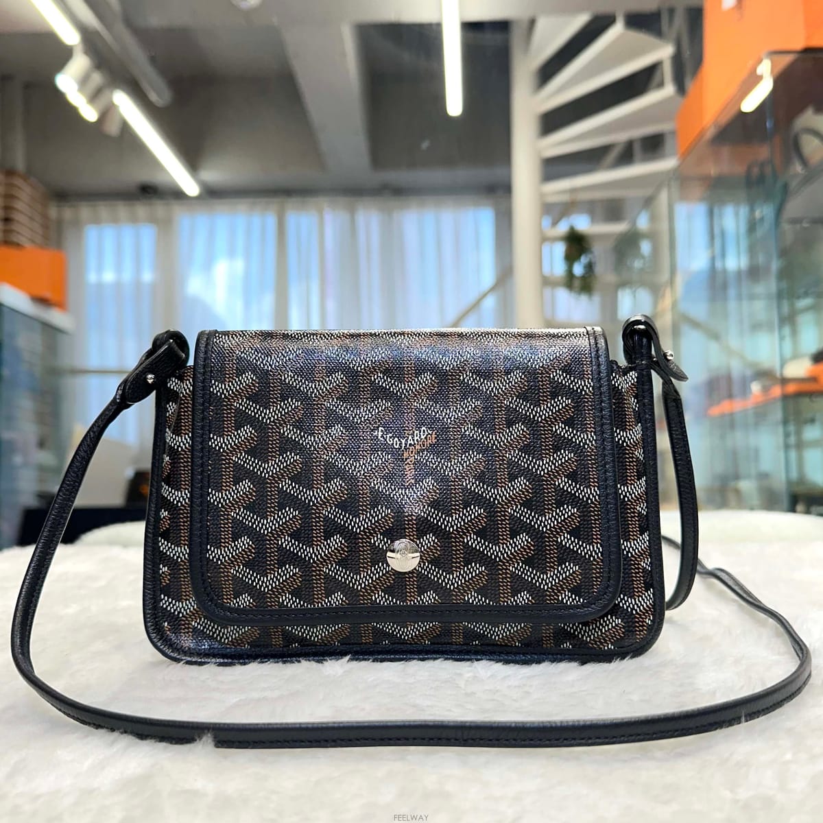 GOYARD ���ߵ� �÷�� ũ�ν���/�޽����� ����-J070401���ߵ� �÷�� ũ�ν���/�޽����� ����-J070401