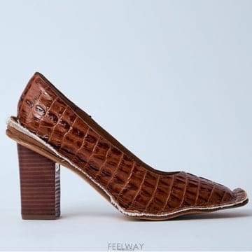 26 FW 마틴로즈 x Clarks Cur 클락스 크로커 이펙트 힐 펌프스 브라운 26183328