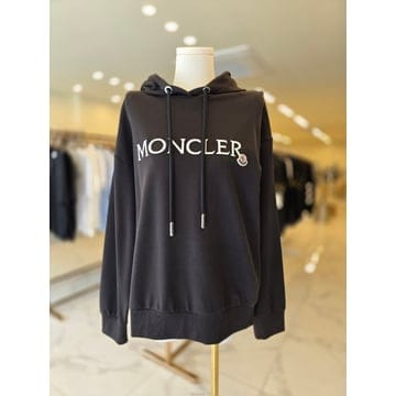 몽클레어 패치로고 후드 맨투맨 블랙