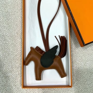 [국내] 정품/두배보상/에르메스 참/카프스킨&램스킨 로데오 페가수스 PM 장식 진브라운 투톤