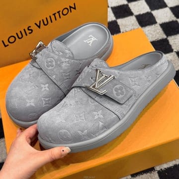 Louis Vuitton [����] ��ǰ/�ι躸��/����/25SS/�ֽŻ�/���̺��� ���� ���� �� ������ LV ����[����] ��ǰ/�ι躸��/����/25SS/�ֽŻ�/���̺��� ���� ��