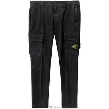 [스톤아일랜드] 25FW 와펜패치 카고 슬림 팬츠 블랙 남성 팬츠 K2S153100034 S00L1 V012