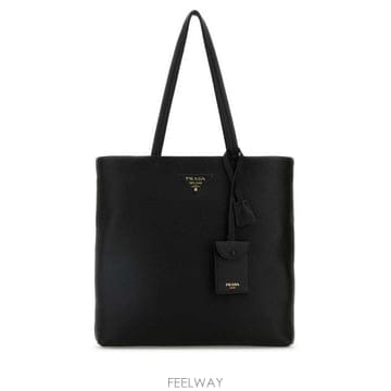 26 FW 프라다 블랙 트라이앵글 카프 로고 탑핸들 토트백 1BG550VONT2DKV