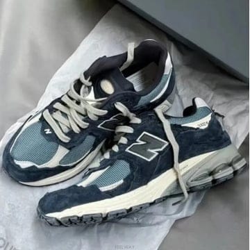 [한정판/국내배송] 뉴발란스 2002 프로텍션 팩 빈티지 네이비