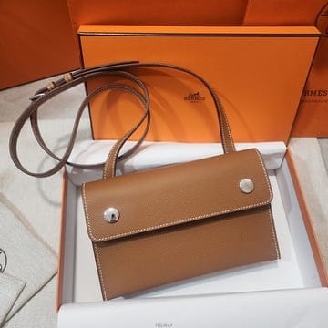 HERMES [����] ��ǰ/�ι躸��/�����޽� �÷� ��� ũ�ν� ���� �� ���[����] ��ǰ/�ι躸��/�����޽� �÷� ��� ũ�ν� ���� ��
