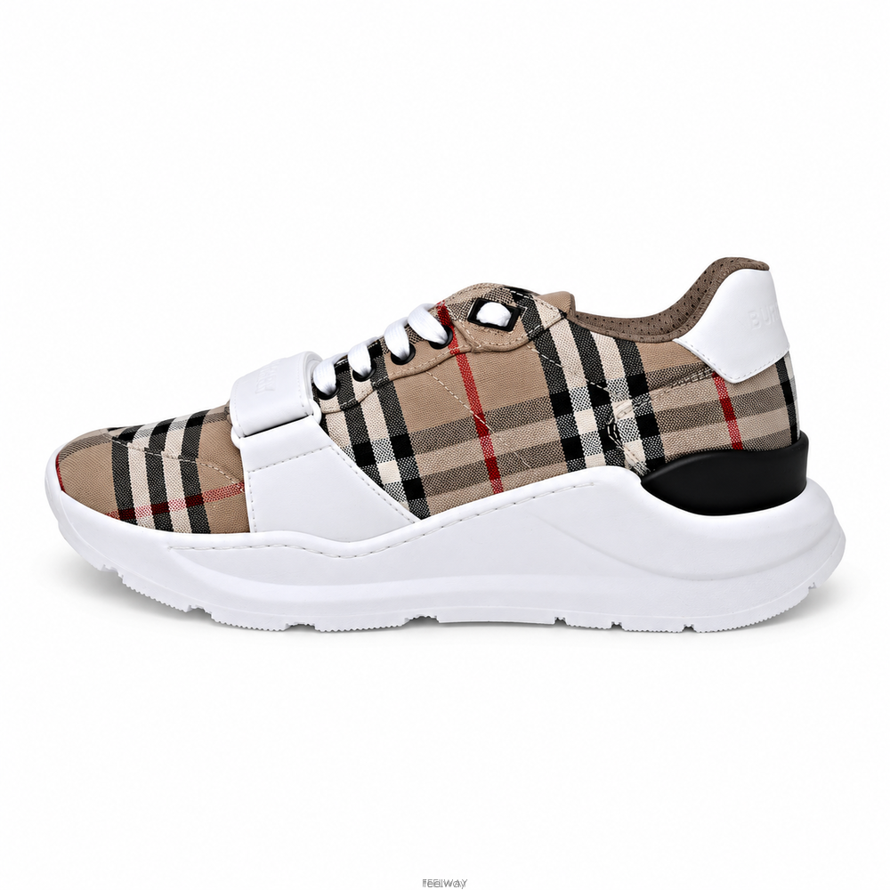 Burberry ������ ��Ƽ�� üũ ��ũ�� ����Ŀ�� 8048577 A7028������ ��Ƽ�� üũ ��ũ�� ����Ŀ�� 8048577 A7028