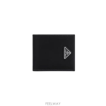 26 FW 프라다 로고 엠블리시드 25mm 리나일론 바이폴드 지갑 2MO5132DMH