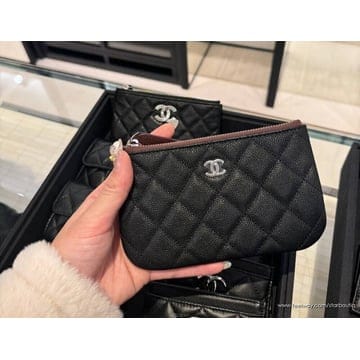 CHANEL ��ȭ��Ǯ�¢��ֽŻ� ���� CC ĳ��� ���� �̴� �Ŀ�ġ ī������ ���Ϲ��/����ȭ��Ǯ���ֽŻ� ���� CC ĳ��� ���� �̴� �Ŀ�ġ ī��