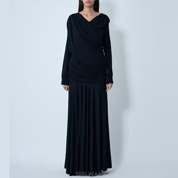 26 FW 가니 브이넥 루치드 비스코스 저지 맥시 드레스 블랙 T4213 099