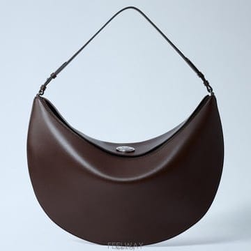 26 FW 자크뮈스 Le Calisso Round 르 칼리소 라운드 레더 숄더백 25HBAW00437AC18A08 