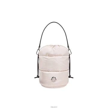 Moncler 25FW ��Ŭ���� ī�� ��Ŷ�� (����!!) 5I0000225FW ��Ŭ���� ī�� ��Ŷ�� (����!!) 5I00002