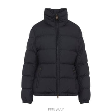 26 FW 몽클레어 두르베 집업 숏 퍼퍼 자켓 블랙 K20931A00229597YW