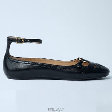 26 FW 끌로에 Misty 미스티 벨트 스트랩 레더 발레리나 플랫 블랙 CH25W14VUN001