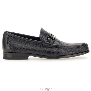 26 FW 페라가모 30mm 블랙 간치니 플라우케 모카신 로퍼 642848