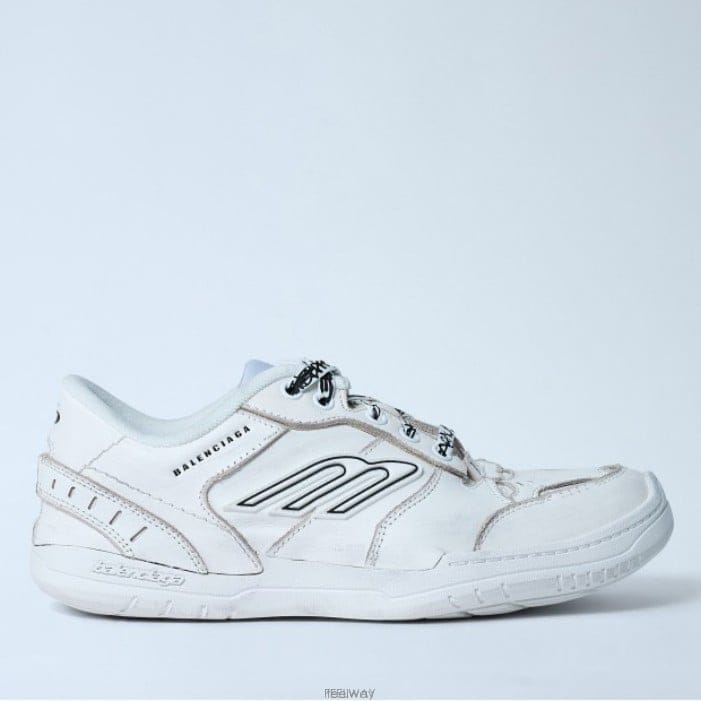 26 FW 발렌시아가 햄튼 Hamptons 디스트레스트 레더 스니커즈 화이트 841763 WCURS 90