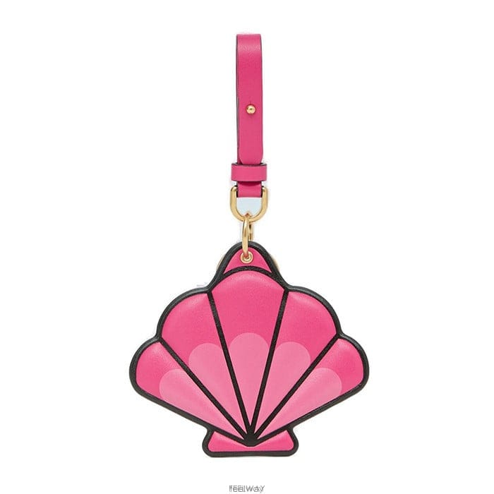 몽클레어 스캘럽 쉘 키링 핑크