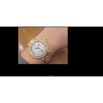 Cartier ��쿡 �Ļ� ���� 35�̸� ������ �ñ��� �������� ���̾Ʊ�쿡 �Ļ� ���� 35�̸� ������ �ñ��� �������� ��
