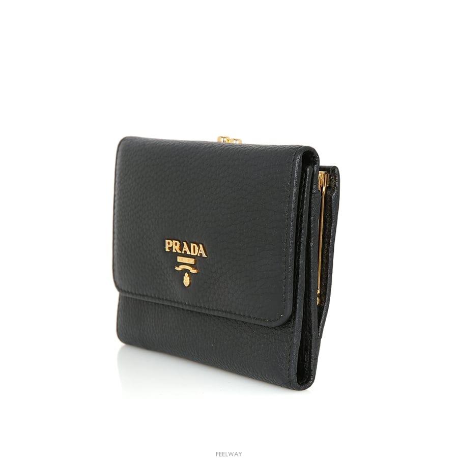 PRADA �̽����ڢ������ ���� ���� ���̳� ���� 1M1392 ��� �������̽���������� ���� ���� ���̳� ���� 1M1392 ��� ����