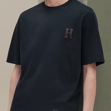 [국내] 정품/두배보상/남성/에르메스 티셔츠/H 슈발 미니 램스킨 패치 티셔츠 마린
