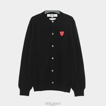 꼼데가르송 26FW 위드 더블 레드 하트 패치로고 울 크루넥 여성 가디건 AX N075 051 1