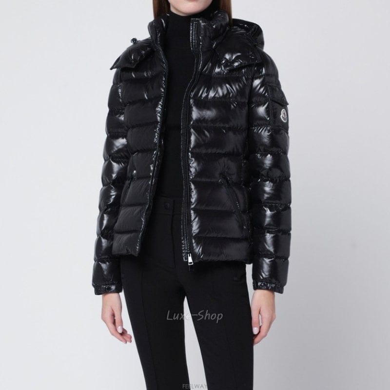 Moncler ��Ŭ���� �ΰ� ��ġ ���� BADY �ٿ� �е� ��Ŷ 1A52400 68950 999��Ŭ���� �ΰ� ��ġ ���� BADY �ٿ� �е� ��Ŷ 1A52400 68