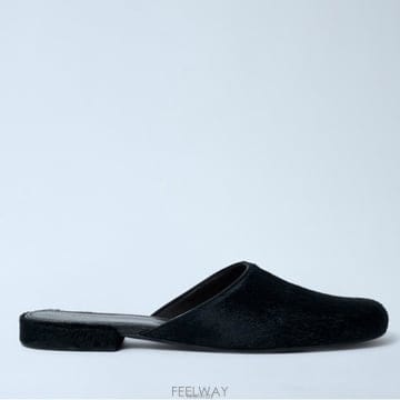26 FW 더로우 Penelope 페넬로프 카프헤어 피니쉬 뮬 슬리퍼 블랙 F1677 L701 BLK