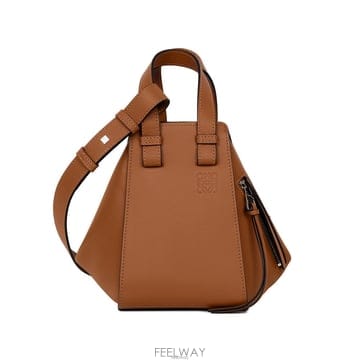 로에베 탄 컴팩트 해먹 백 A538H13X10 2530