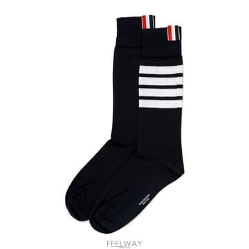 Thom Browne ����� ���̺� �缱 �̵� �縻 FAS020B 01690 415����� ���̺� �缱 �̵� �縻 FAS020B 01690 415