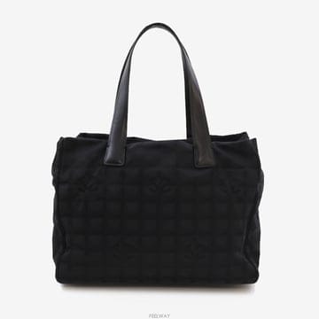 CHANEL (�����߰���ǰ)����	�� Ʈ���� ���� �����Ϲ� ����(�����߰���ǰ)����	�� Ʈ���� ���� �����Ϲ� ����