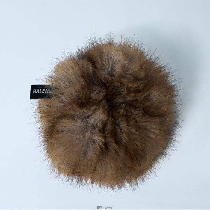 26 FW 발렌시아가 Faux Fur Hair 퍼 디테일 스크런치 848436 TZ55B 2012