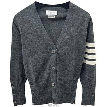 Thom Browne [�����] FKC001A 00011 035 Ŭ���� ������ ��Ʈ������ ĳ�ù̾� ���̳� ����� �ŵ� �׷��� ��[�����] FKC001A 00011 035 Ŭ���� ������ ��Ʈ������ 
