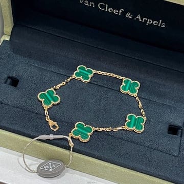 Van Cleef & Arpels [���� ���] ��ǰ �ι躸��/��Ŭ���� ����/��Ƽ�� ���Ժ�� �극�̽��� 18K ���ο� ��� ����ī��Ʈ[���� ���] ��ǰ �ι躸��/��Ŭ���� ����/��Ƽ�� ���Ժ�