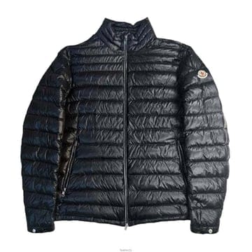 Moncler ��Ŭ���� �ƴ�ũ �е� �ٿ� ���� 1A00103 597YG 999��Ŭ���� �ƴ�ũ �е� �ٿ� ���� 1A00103 597YG 999