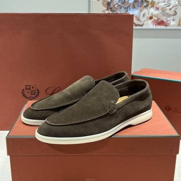 Loro Piana [����] ��ǰ/�ι躸��/����/�η��ǾƳ� ����/�����̵� ���� ��ī�� Ŭ���� īŰ[����] ��ǰ/�ι躸��/����/�η��ǾƳ� ����/�����̵� ��