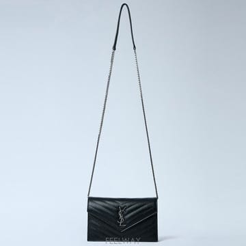 26 FW 생로랑 Envelop 엔벨롭 카산드레 체인 월렛 857605 BOW02 1000