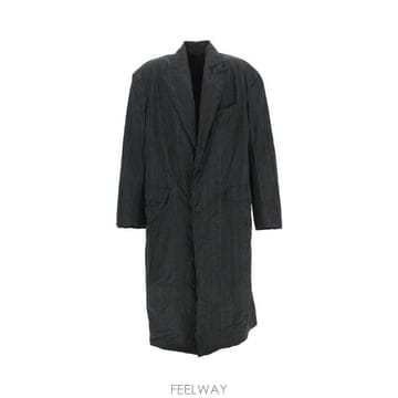 26 FW 발렌시아가 체크 싱글 브레스티드 코트 720027TNO74