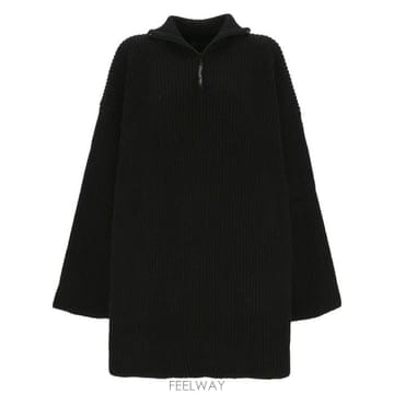 26 FW 발렌시아가 하프 지퍼 하이넥 판초 블랙 773596T1684