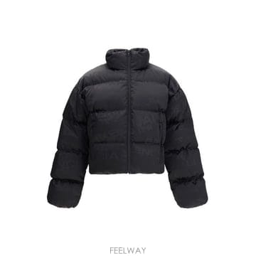 발렌시아가 크롭 퍼퍼 자켓 블랙