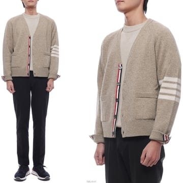 Thom Browne 25FW_1211 ���� �缱 ��Ʈ������ �� ����� MKC613A_Y1026_25025FW_1211 ���� �缱 ��Ʈ������ �� ����� MKC613A_Y1026