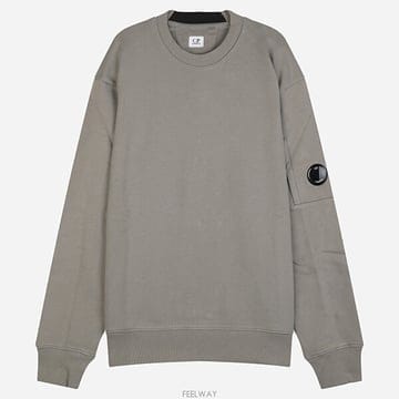 CP컴퍼니 5F 19CMSS713A 005086W 356 렌즈 와펜 스웨트셔츠 펀가이 그레이