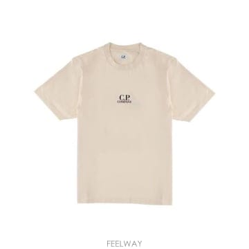 26 FW CP컴퍼니 로고 프린트 크루넥라인 티셔츠 베이지 19CMTS106A006586W