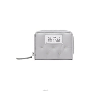 메종마르지엘라 26SS 글램슬램 코인 반지갑 그레이 SA1VX0018 P6434 T8058