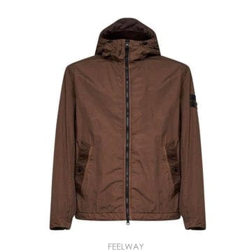 26 FW 스톤 아일랜드 로고 패치 후디드 자켓 브라운 L1S154100001S0A23