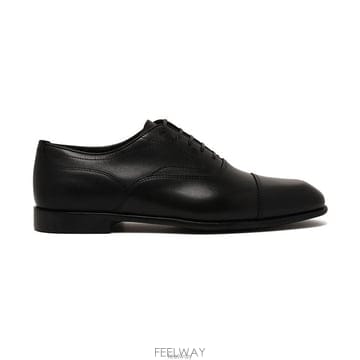 26 FW 페라가모 레이스업 플랫 슈즈 블랙 789484
