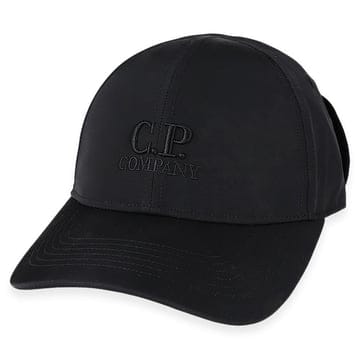 디몬트)CP컴퍼니 로고 자수 고글 볼캡 RCCMAC748A 110545A 999