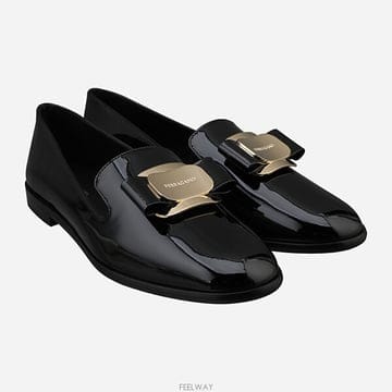 Ferragamo ��󰡸� 6S 01H522 768944 �� �ٶ� �÷���Ʈ ���� ������󰡸� 6S 01H522 768944 �� �ٶ� �÷���Ʈ ���� ����